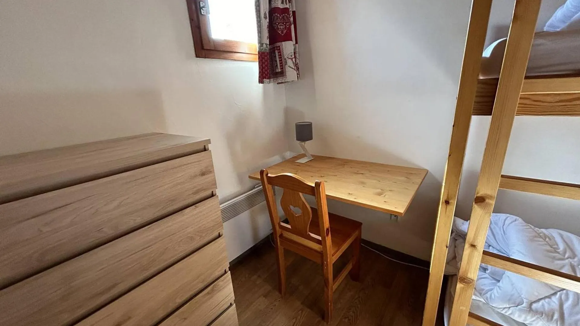 Apartment Duplex Renove Au Pied Des Pistes A Meribel, 7 Couchages - Fr-1-355-233 Les Allues