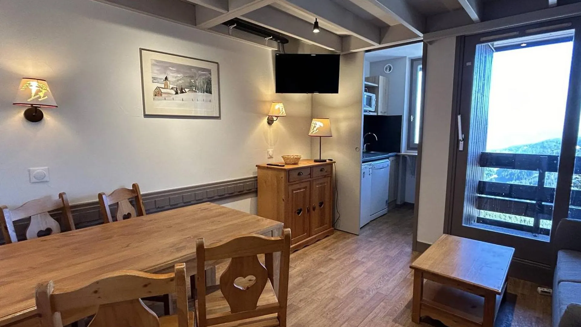Duplex Renove Au Pied Des Pistes A Meribel, 7 Couchages - Fr-1-355-233 Les Allues