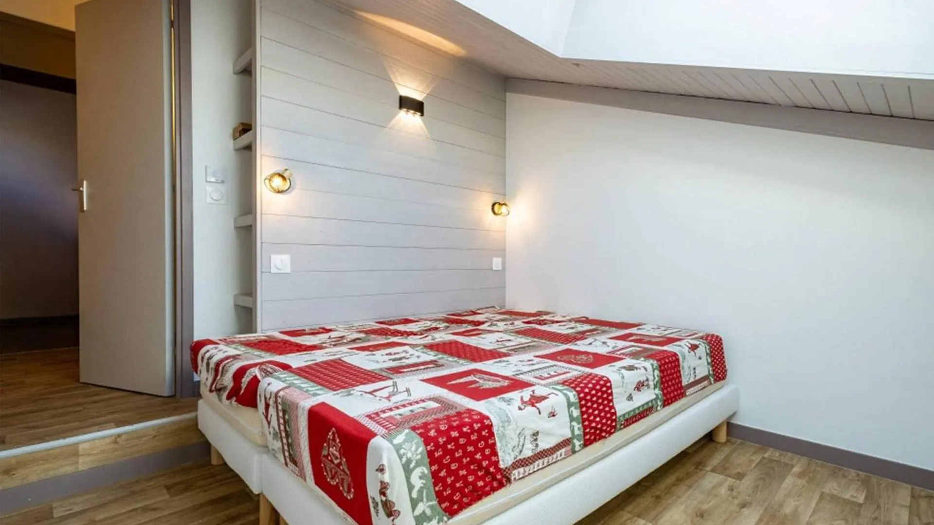 Duplex Renove Au Pied Des Pistes A Meribel, 7 Couchages - Fr-1-355-233 Les Allues Apartment