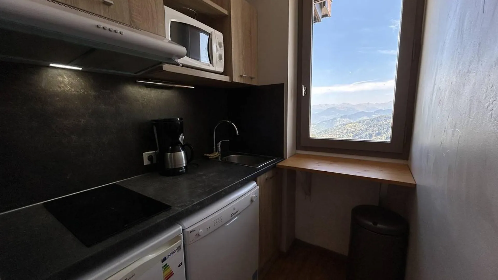 Apartment Duplex Renove Au Pied Des Pistes A Meribel, 7 Couchages - Fr-1-355-233 Les Allues France